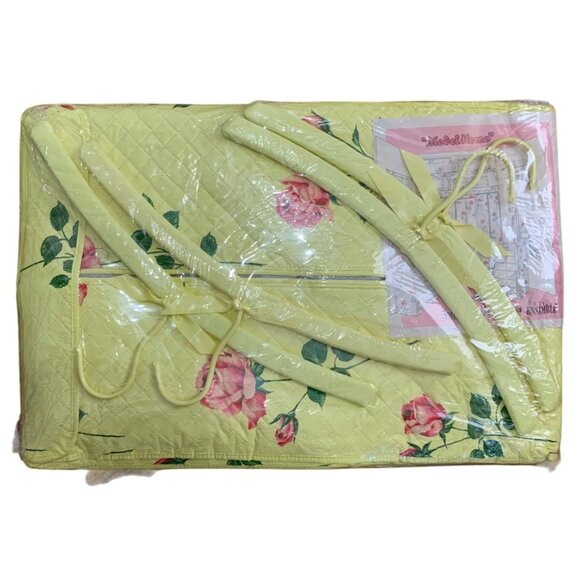 NOS American Beauty Rose  JUMBO Floral Quilted Vinyl Garment Bag + Hangers 57" - Picture 1 of 6